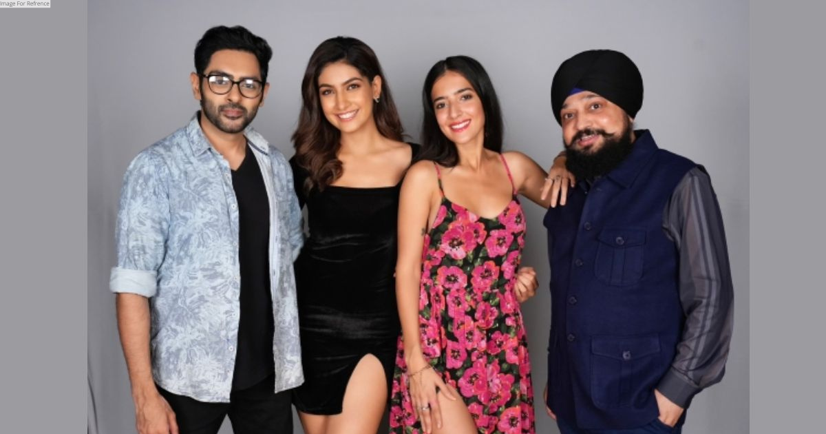 Famous film Soorma producer Deepak Singh is set to launch a Renowned Model in the ad world Phalguni Khanna through his festival film ‘Continuity’
